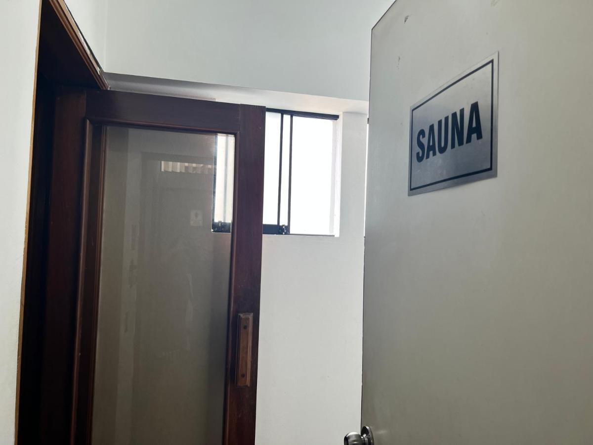 Bonito Depa San Isidro Cama Queen Office Wifi Y Cochera Appartement Lima