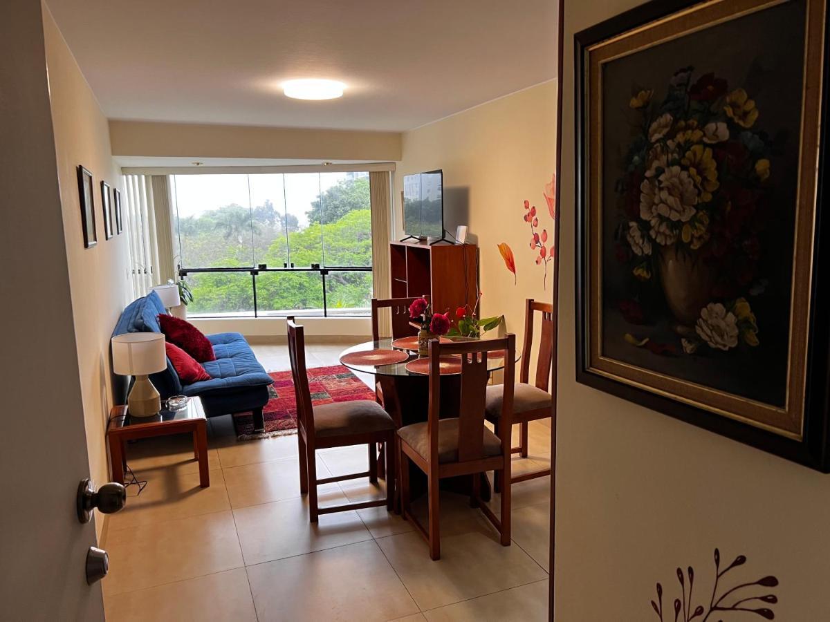 Bonito Depa San Isidro Cama Queen Office Wifi Y Cochera Appartement *