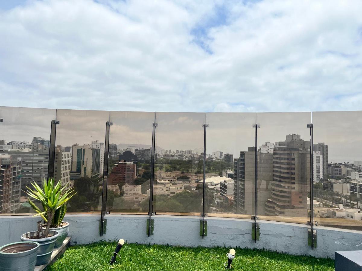 Bonito Depa San Isidro Cama Queen Office Wifi Y Cochera Appartement Lima