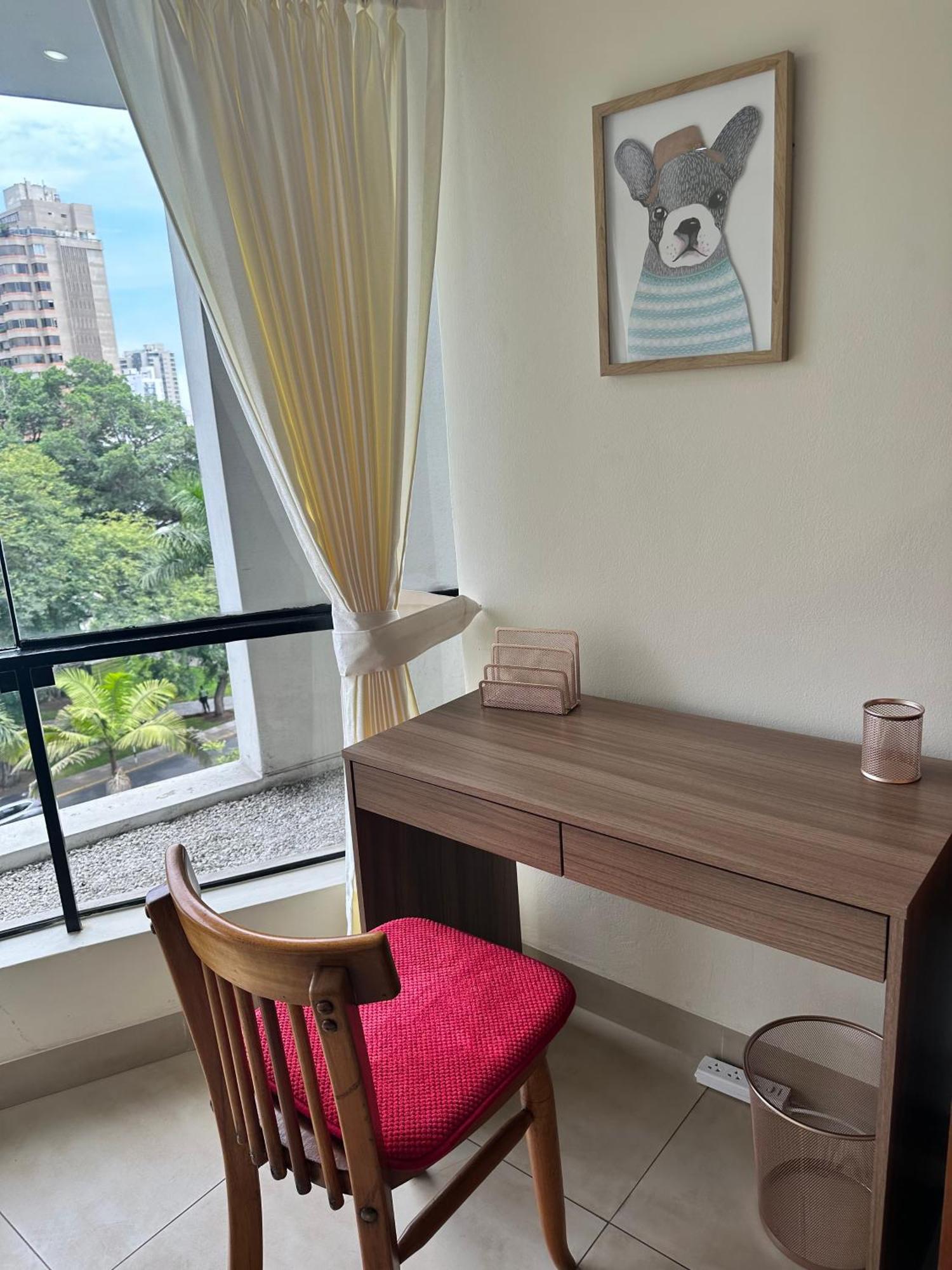 Bonito Depa San Isidro Cama Queen Office Wifi Y Cochera Appartement