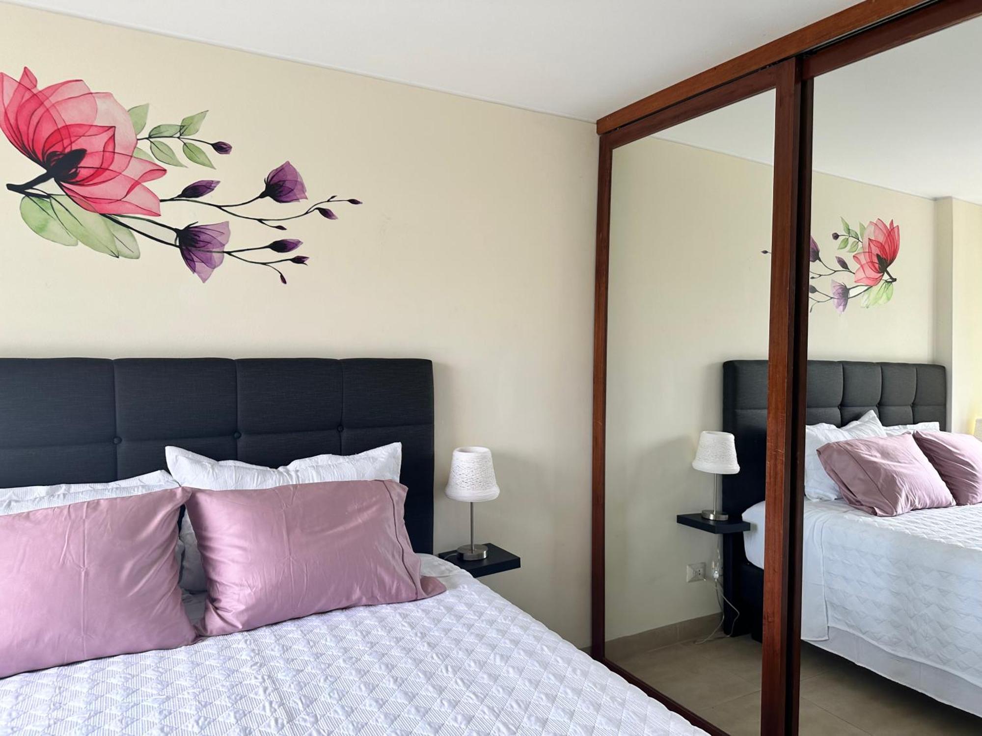 Appartement Bonito Depa San Isidro Cama Queen Office Wifi Y Cochera